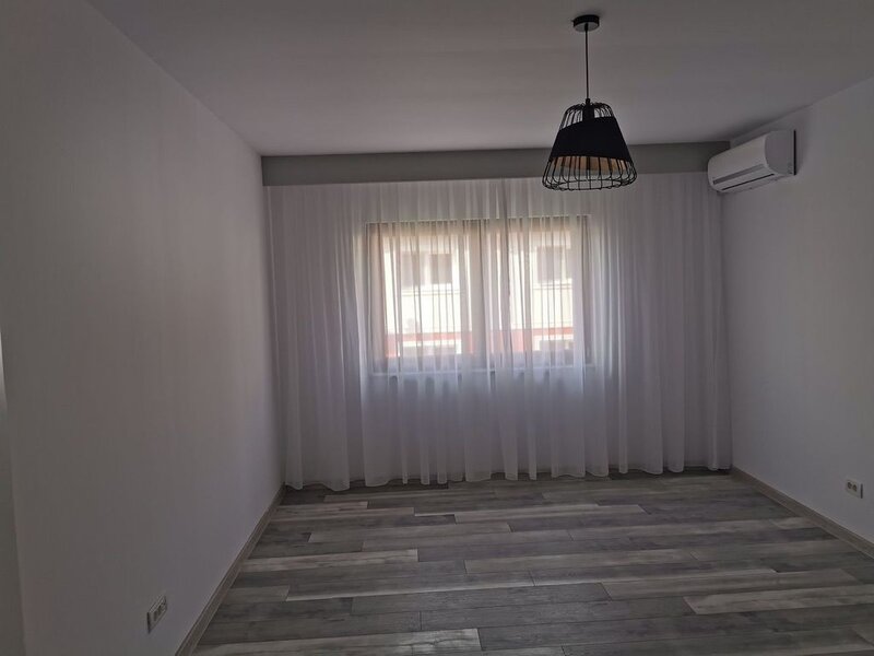 Pipera, Cartier American Village